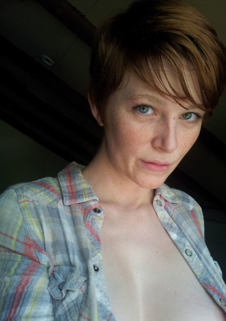 Rustige meid met diepgang wil diep genomen worden