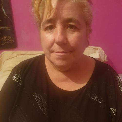 Ik wil een goede wijn en jouw lul!